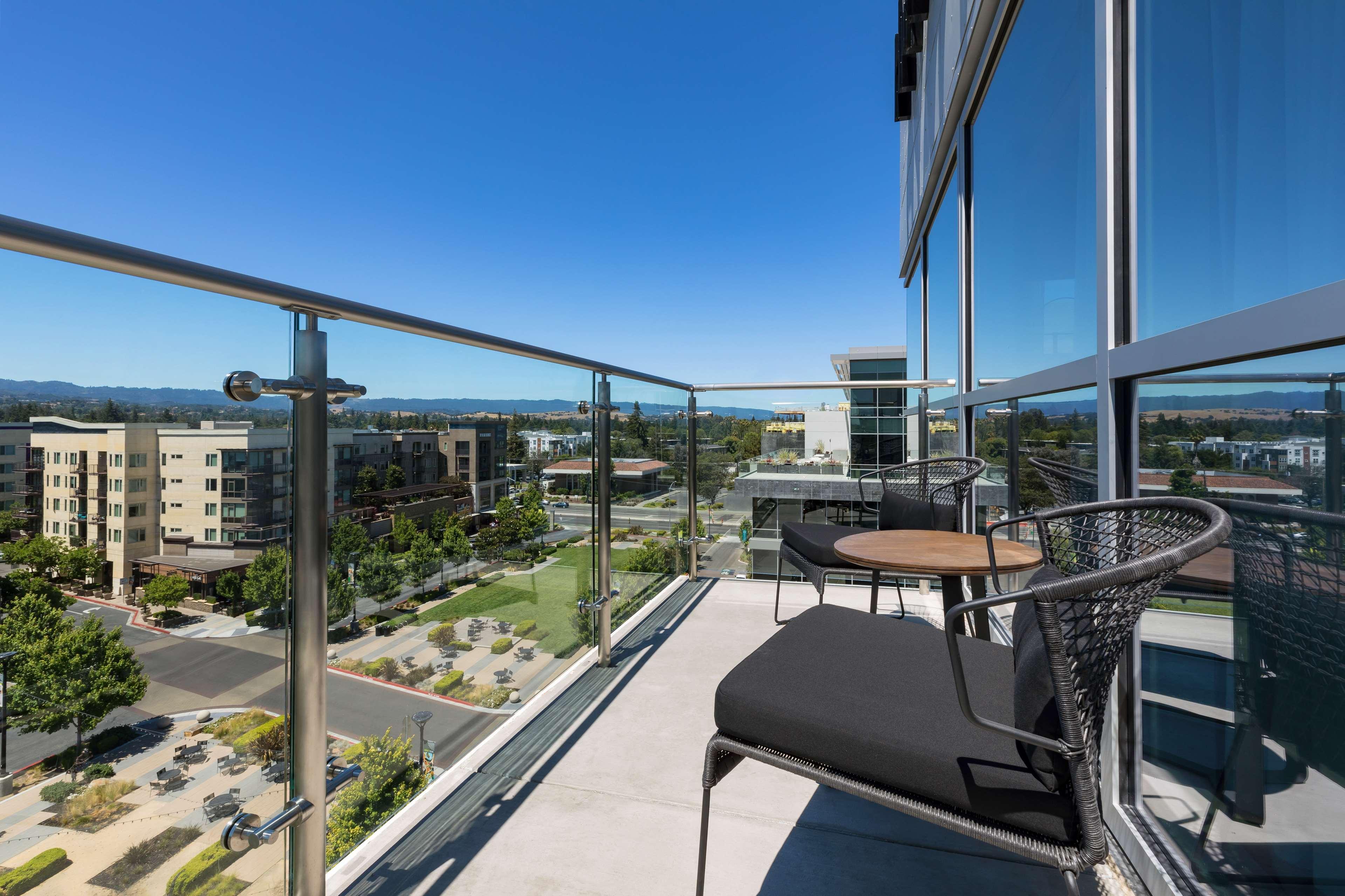 Hyatt Centric Mountain View Hotel Bagian luar foto