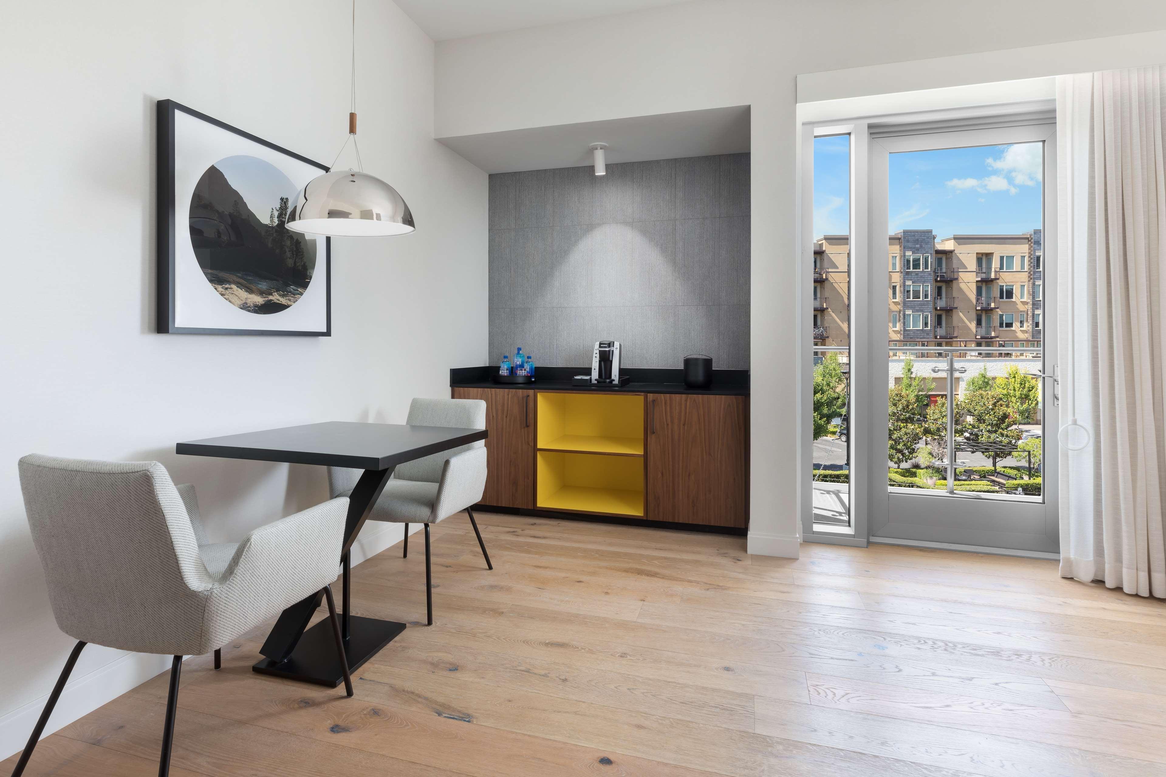 Hyatt Centric Mountain View Hotel Bagian luar foto