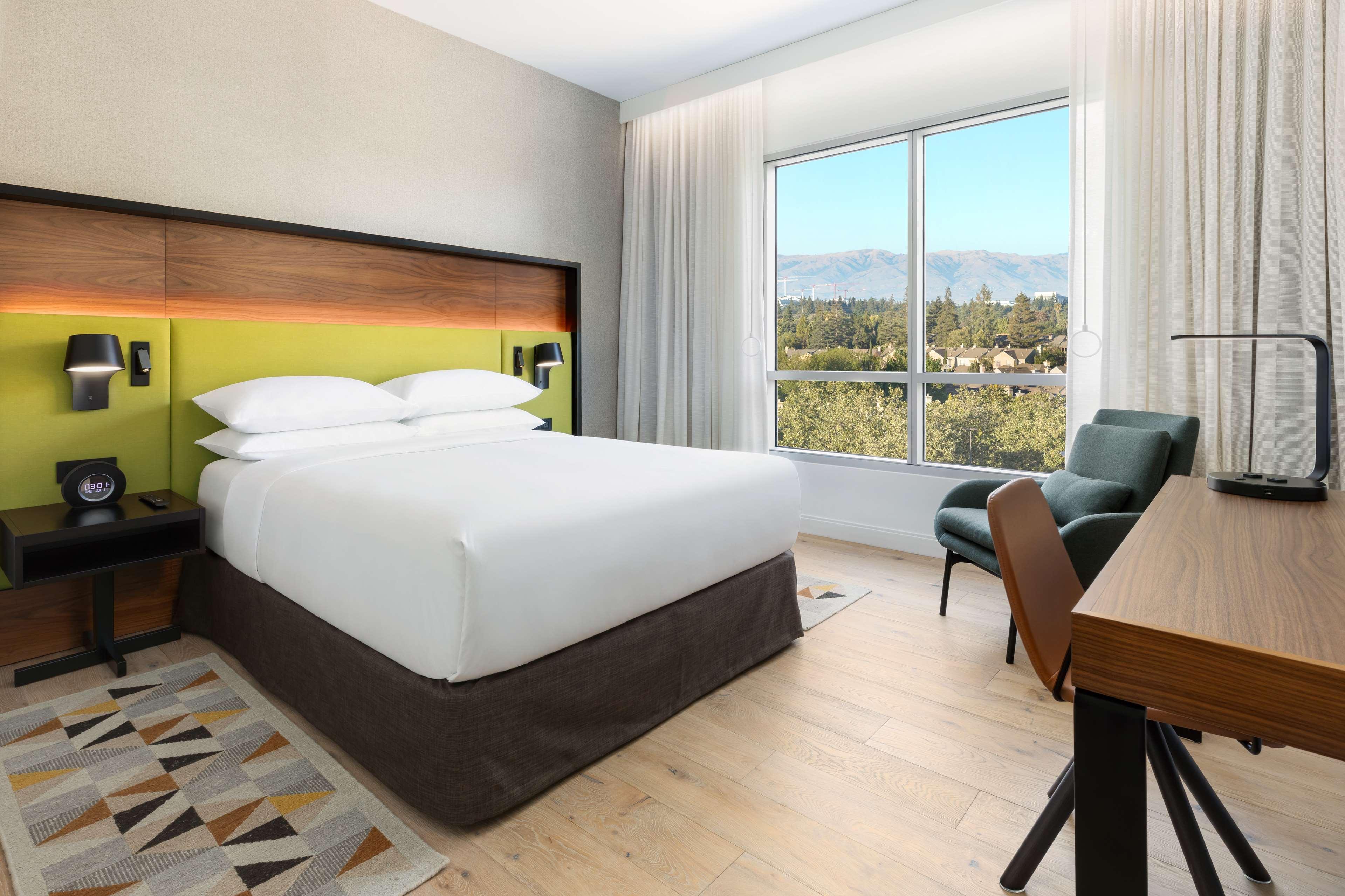 Hyatt Centric Mountain View Hotel Bagian luar foto