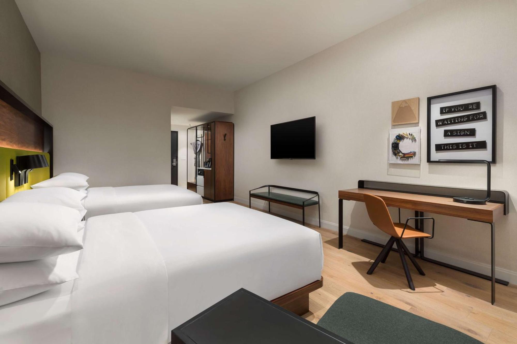 Hyatt Centric Mountain View Hotel Bagian luar foto