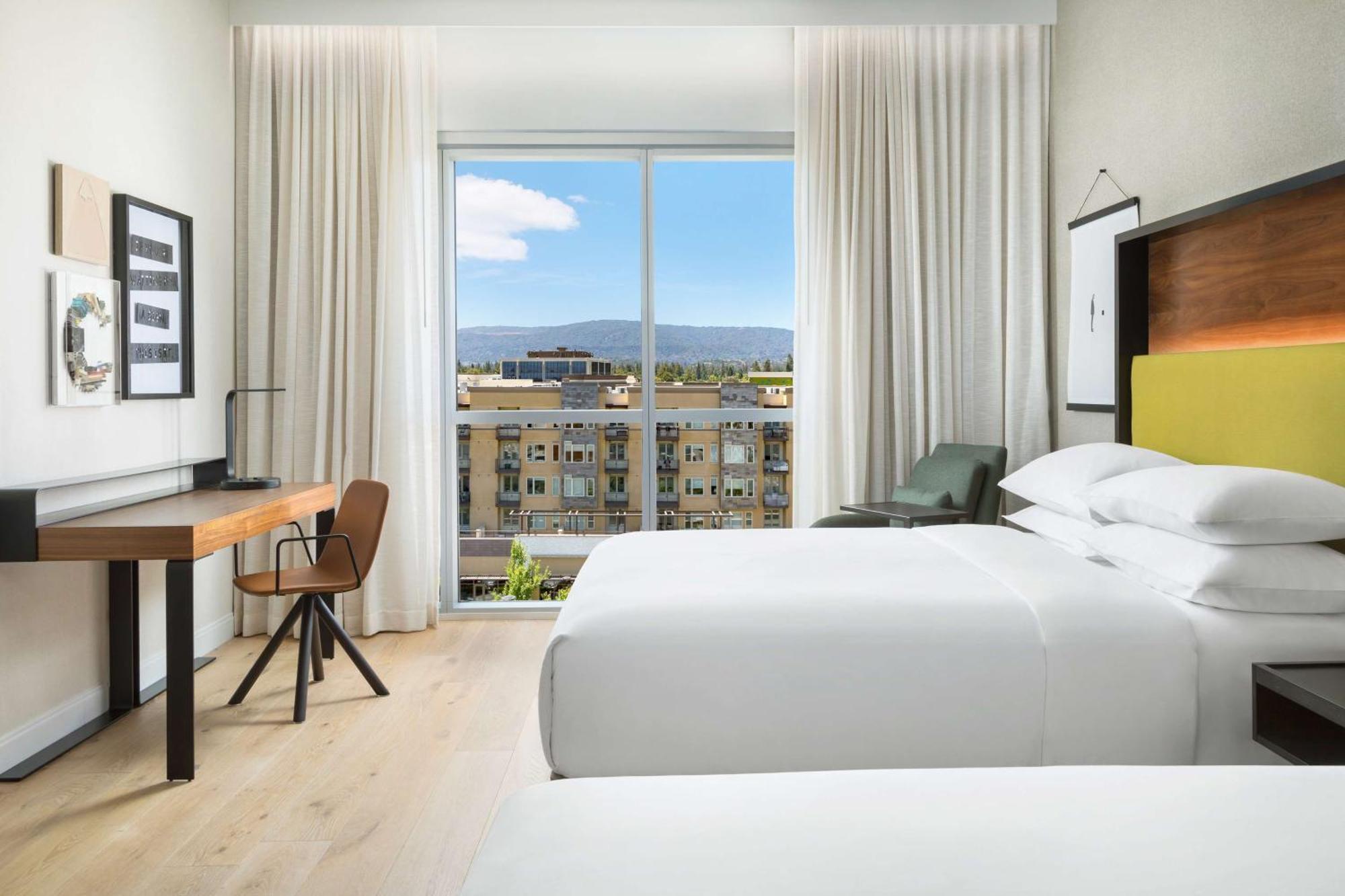 Hyatt Centric Mountain View Hotel Bagian luar foto