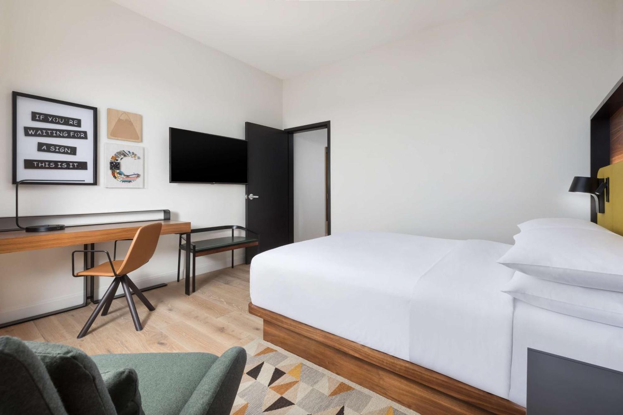 Hyatt Centric Mountain View Hotel Bagian luar foto