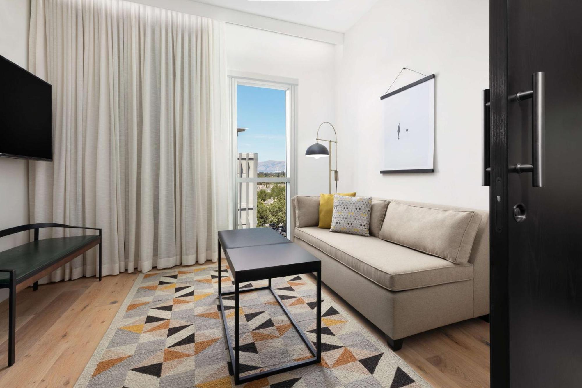 Hyatt Centric Mountain View Hotel Bagian luar foto